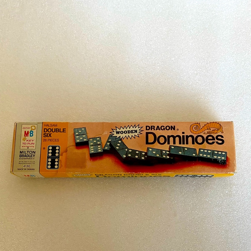 Dominos board game Dragon Double Six 1981 Milton Bradley toys kids vintage